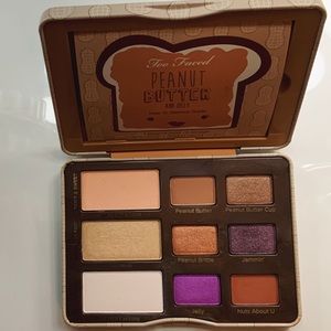 Too Faced Peanut Butter & Jelly Eyeshadow Palette